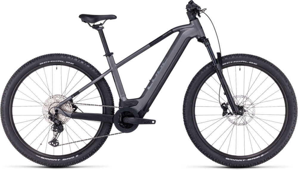 Cube Reaction Hybrid Race 750 grey´n´metal fastbike 1.jpg